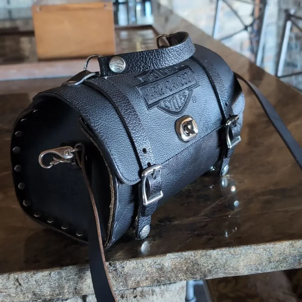 Vintage Harley-Davidson ♠️Black  Leather Silver Studded Biker Barrel Bag